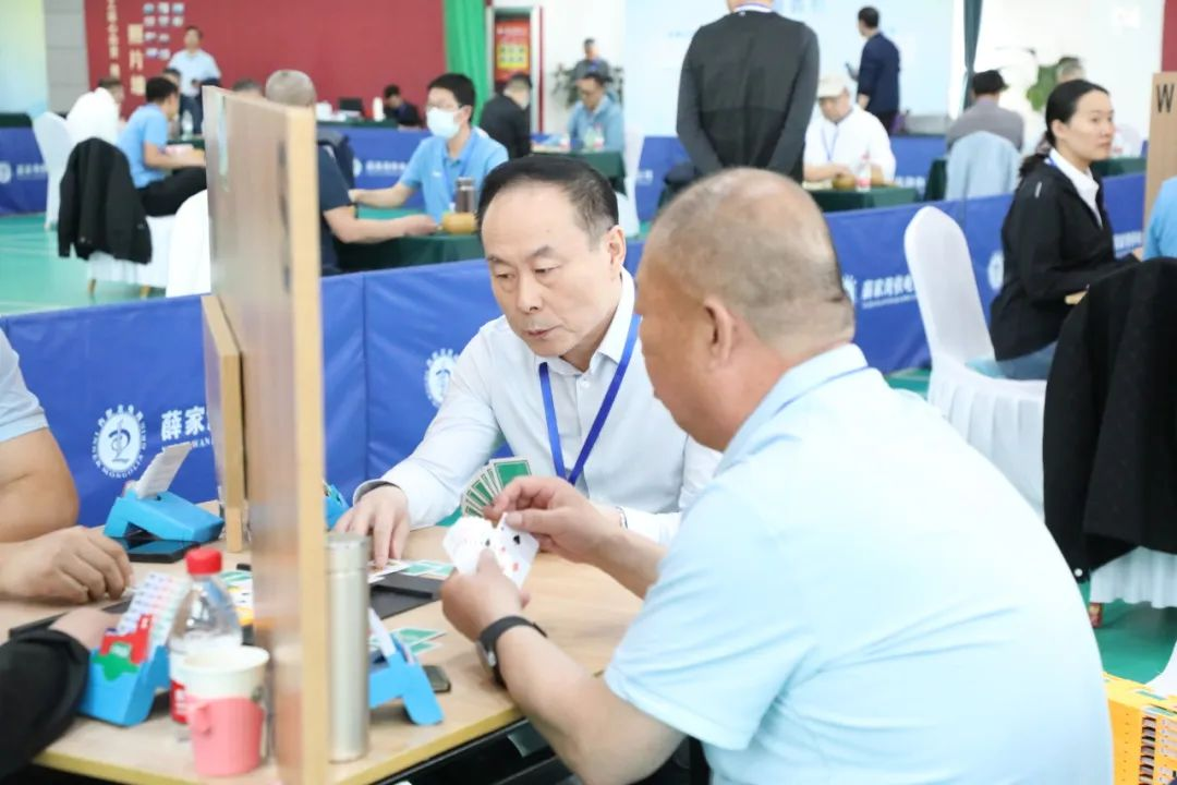 内蒙古全发国际app第十三届职工棋牌赛乐成举行