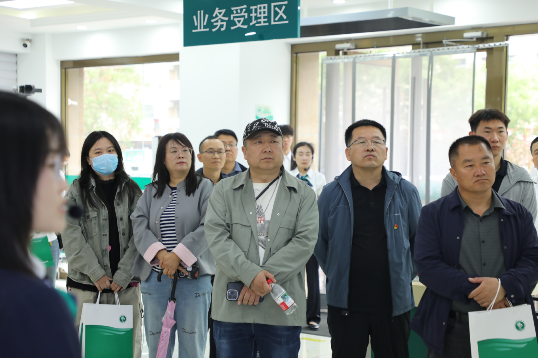自动效劳助企 蒙电继续惠民