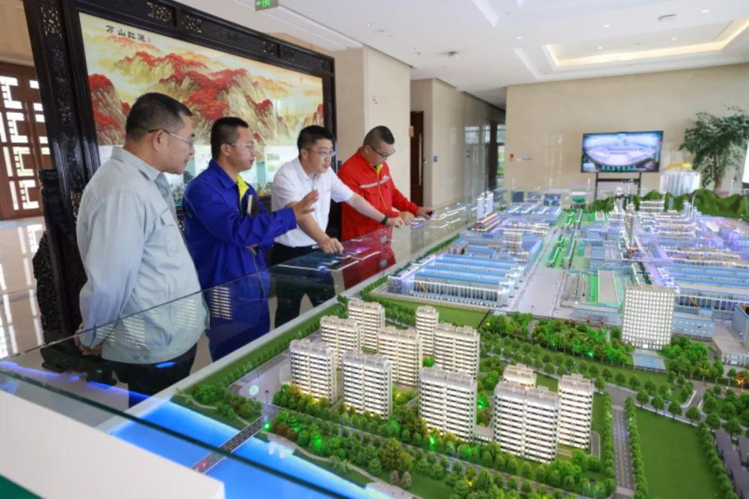 张晓虎带队赴包钢集团对接交流并在包头地区调研