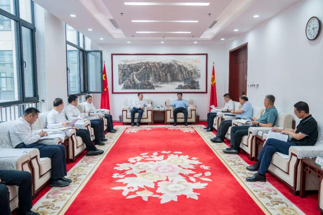 内蒙古全发国际app与鄂尔多斯市政府座谈交流